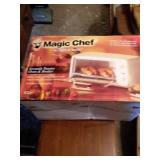 NEW MAGIC CHEF TOASTER OVEN & BROILER