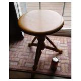 ORGAN STOOL