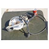 B&D 7 1/4 WORM DRIVE SAW