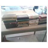 TOTE FULL BOOKS