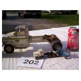 JOHN DEERE METAL TRUCK, SMALL ALLIS CHALMER