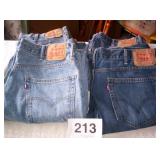 4 PR NICE LEVI 38 X 32 JEANS