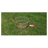 Wire egg basket