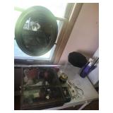 Showcase, Mirror &More