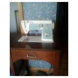 SINGER CABINET SEWING MACHINE