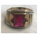 10k. Gold & Ruby Ring6.0grams
