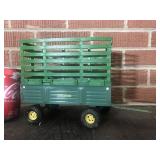Ertl John Deere wagon