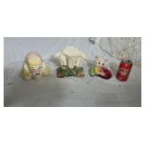 McCoy  tulip planter  smile pig ( lady head
