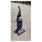 Hoover upright back in cleaner