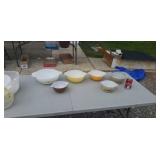 Pyrex  bowls