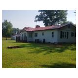 3 BR, 2 BATH HOME W/OPEN FLOOR PLAN LIVING