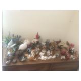 Figurines
