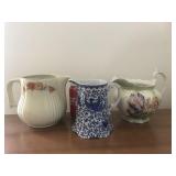 Pitchers including Hall