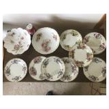 Vegetable Bowl, Floral Plates