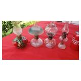Miniature kerosene lamps