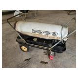 150,000 BTU KEROSENE HEATER W/BUILT IN