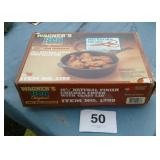 NEW WAGNER CAST IRON CHICKEN FRYER