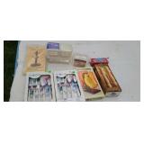 2 sets of  20 pc.  Stainless flatware.  Banana