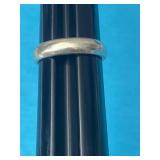 Sz.4 Sterling Silver Ring 2.21 Grams