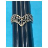 Sz.7.5 Sterling Silver Ring 1.79 Grams