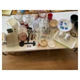 Kitchenware including Pyrex