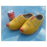WOODEN Shoes