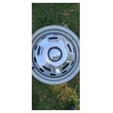 Ford F150 New rim & hub cap.