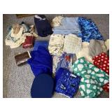 Two Totes Full bedding