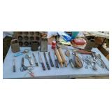 Old kitchen utinsels.