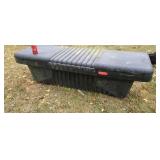 Rubbermaid truck crossbred tool Box