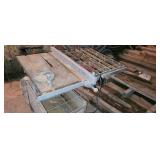 Craftsman 10" table saw (  works)