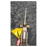 2T. 400lb. Floor Jack