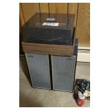 Turn table With Sony Speakers