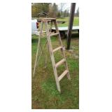Wood step ladder.