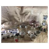 GLASS FOOTED BOWL, OVEN WARE W/LID,