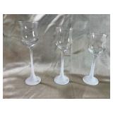 3 CLEAR CANDLE HOLDER W/FROSTED STEMS