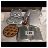 CAKE PANS, PIE PAN