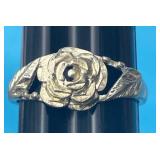 Sz.9 Sterling Silver Flower Ring 2.75 Grams