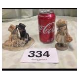 FIGURINES