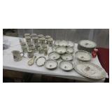 Tote Full Holiday Stoneware Place Set