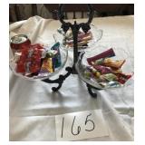 METAL HOLDER W/3 ETCHED GLASS DISHES