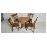 Child oak round table with 4 chairs
