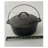 Griswold "Erie" No.8 Cast Iron Dutch Oven