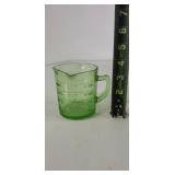 Kelloggs Green Depression Measure Cup