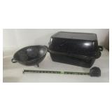 Graniteware Roaster, Strainer