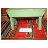 BENCH....DAMAGED LEGS