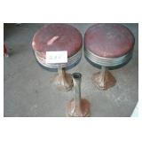 BAR STOOLS....HAVE DAMAGE