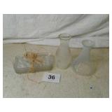 4 glass cake plates & 2 kerosene lamp chimneys