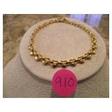 GOLD TONE HEART BRACELET