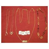 VINTAGE LOT OF JEWELRY